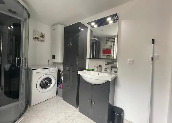 Maison Du Circuit - Hunaudieres *